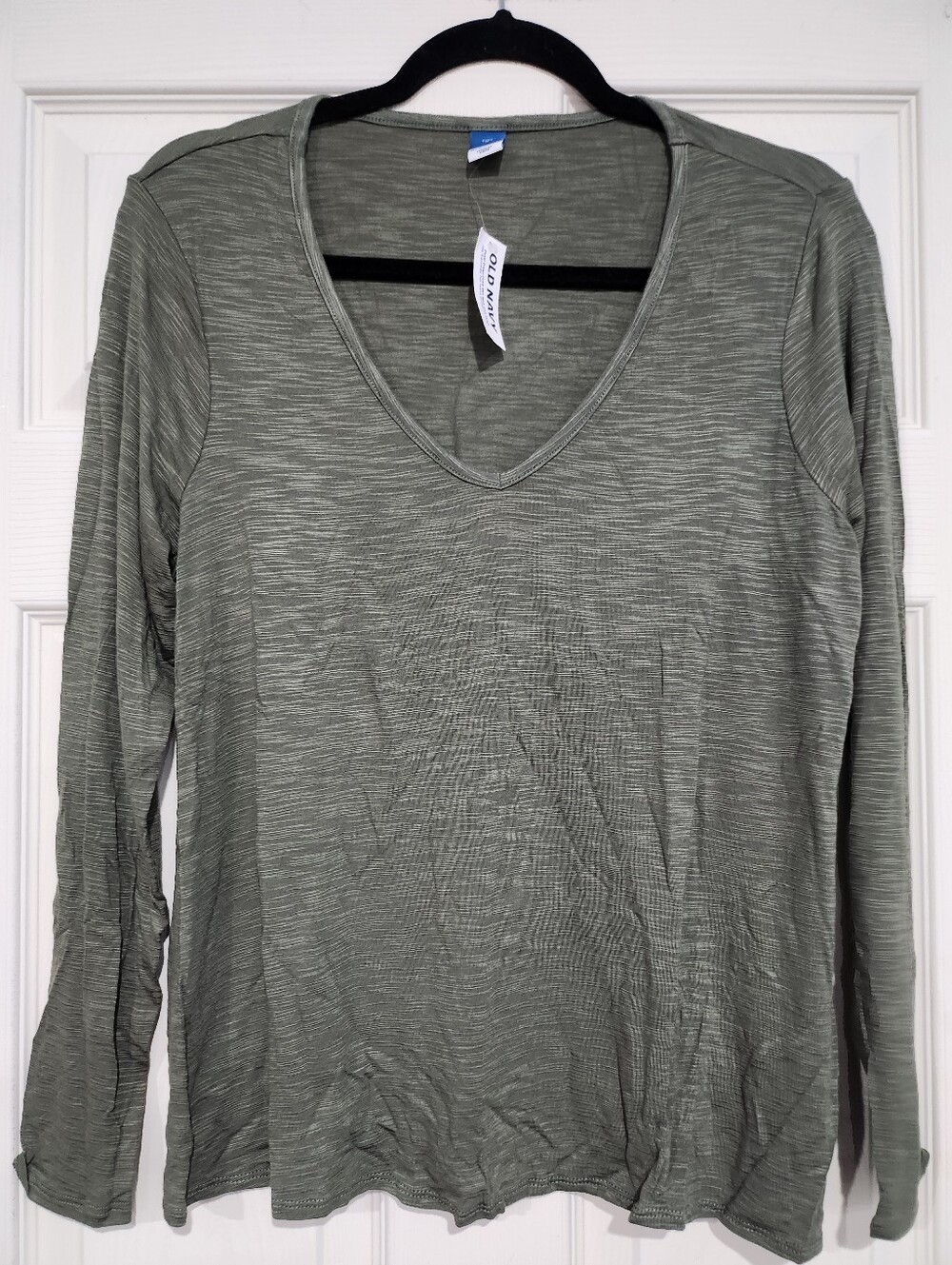 1997. Fire SALE get closet clearout apparel lot Womens EUC Shirts 🎁